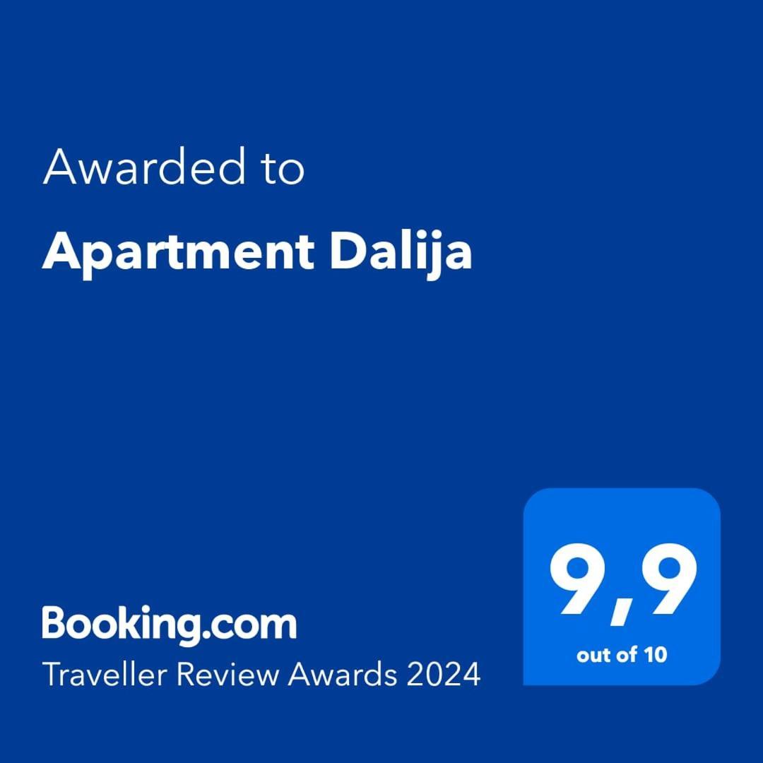Apartment Dalija Baska Voda Bagian luar foto