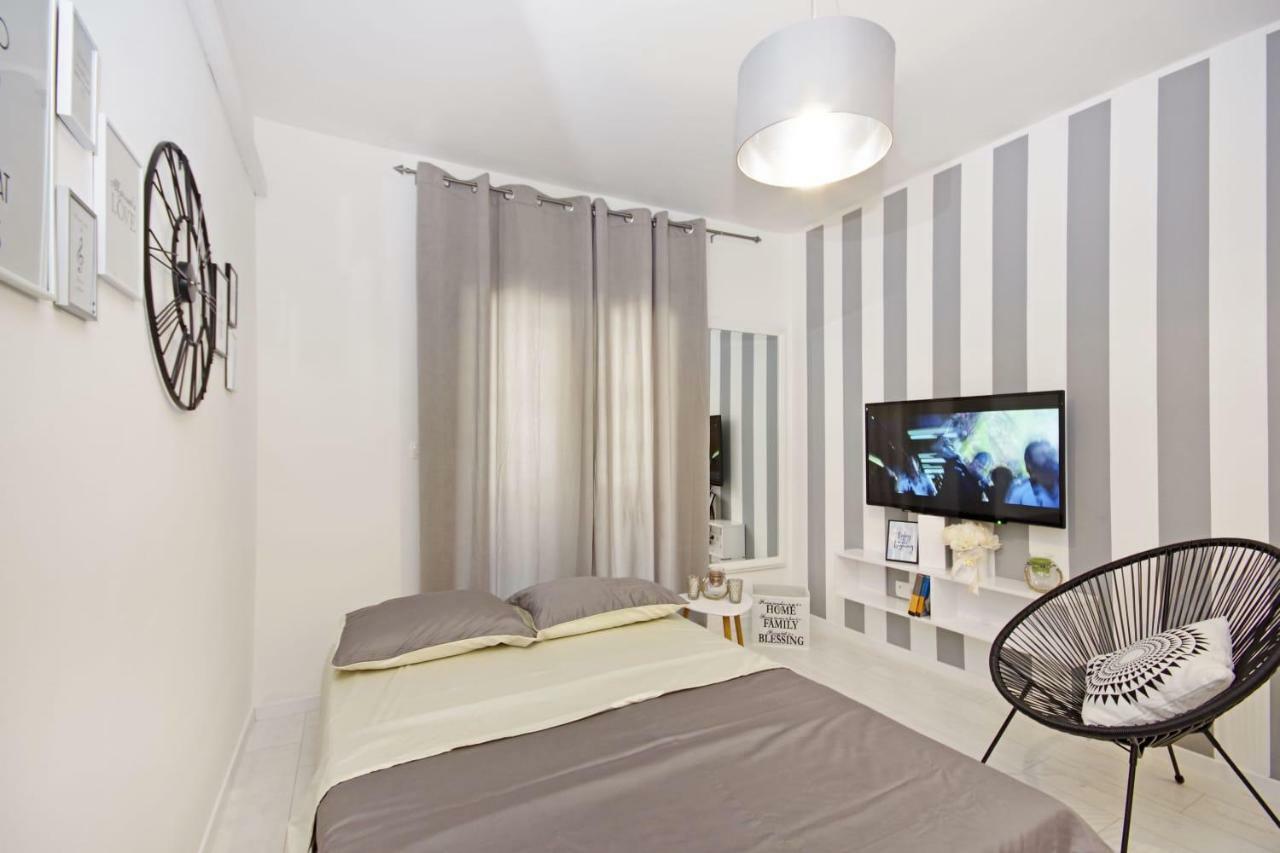 Apartment Dalija Baska Voda Bagian luar foto